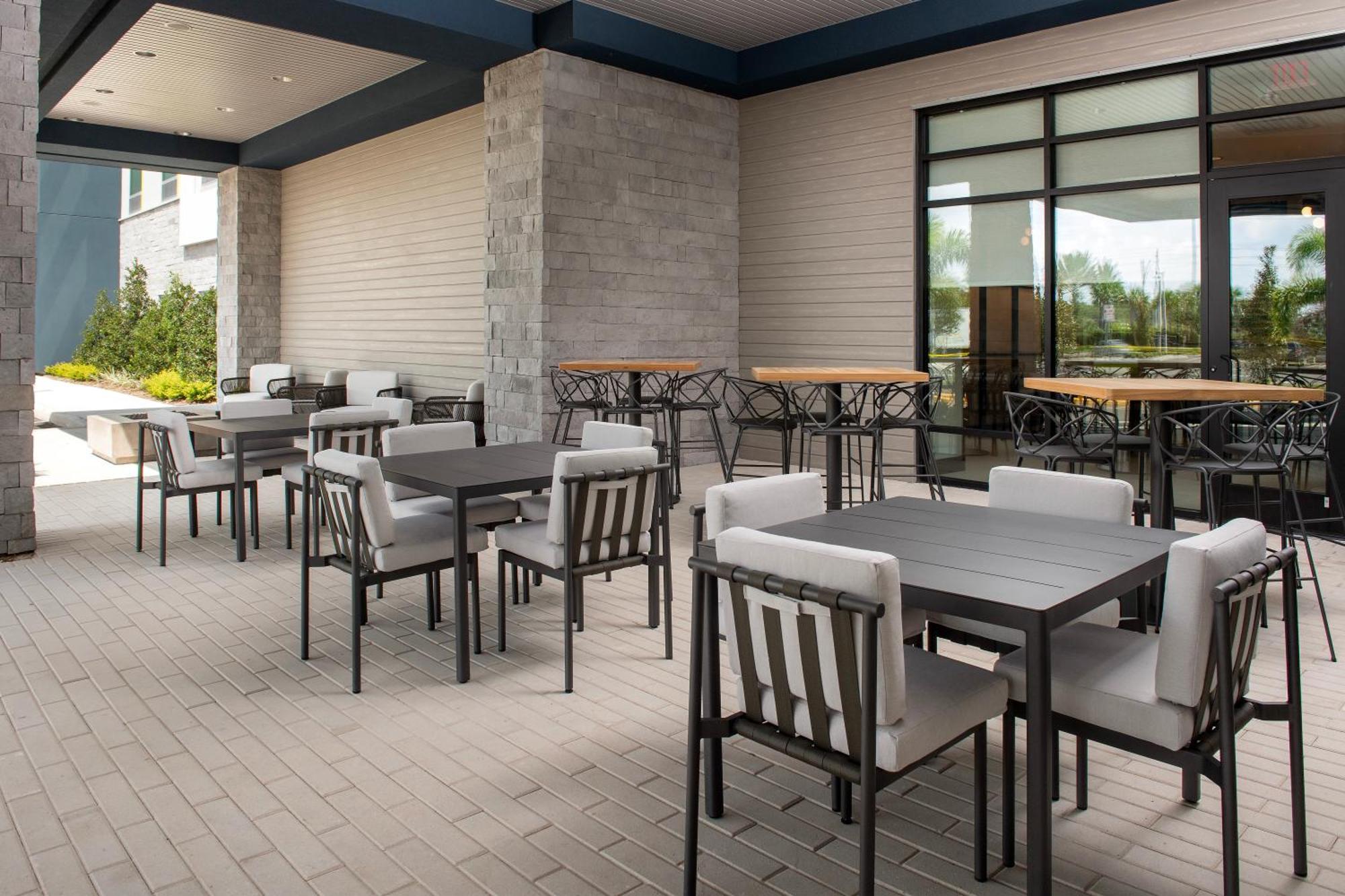 Hampton Inn Orlando Southeast Nona Narcoossee 외부 사진