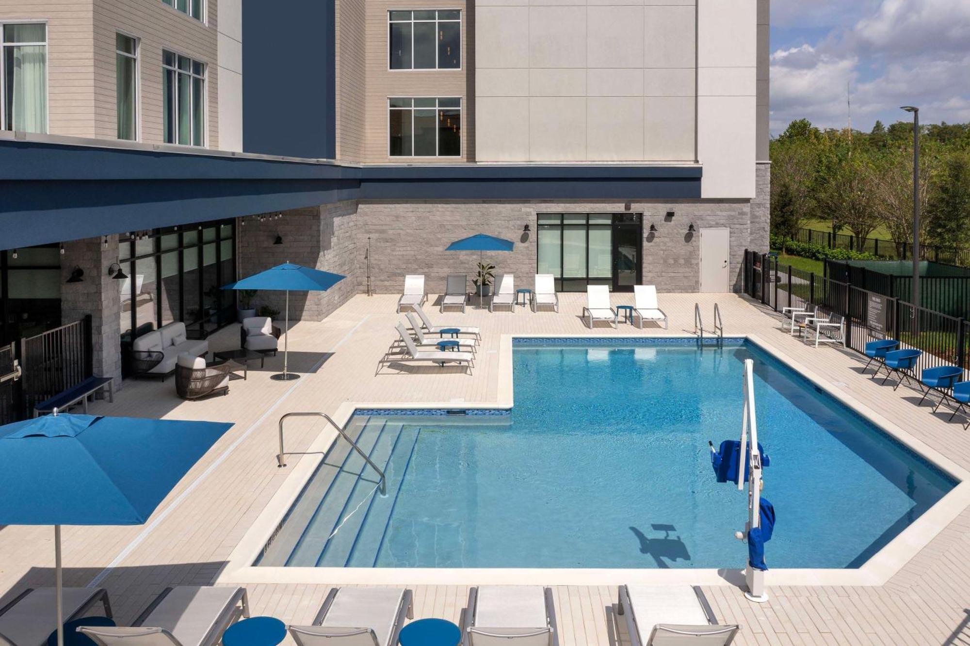 Hampton Inn Orlando Southeast Nona Narcoossee 외부 사진